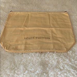 100% guarantee authentic pre owned dustbag